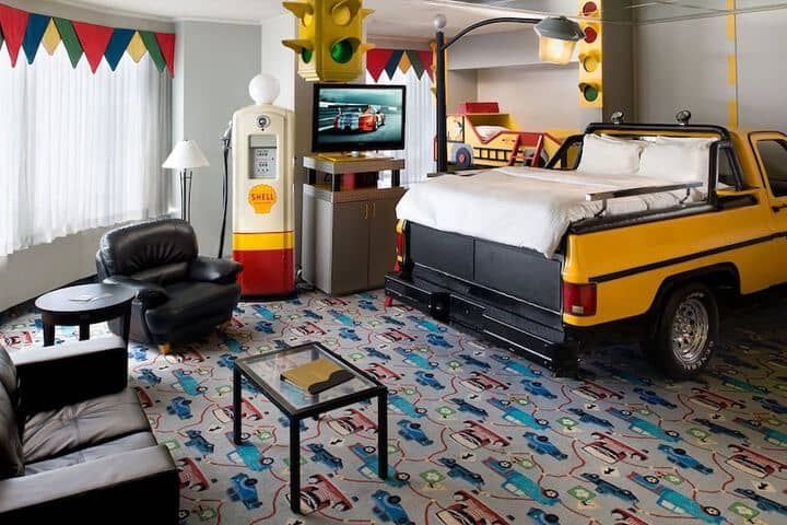 Room 10 of 57