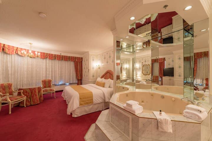 Room 34 of 57